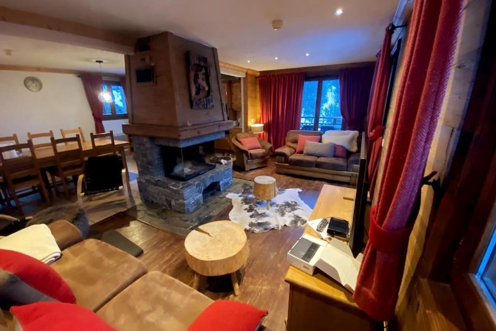 Chalet 6 Chambres A 3 Min Des Pistes Des 3 Vallees St Martin De Belleville Saint-Martin-de-Belleville Luaran gambar